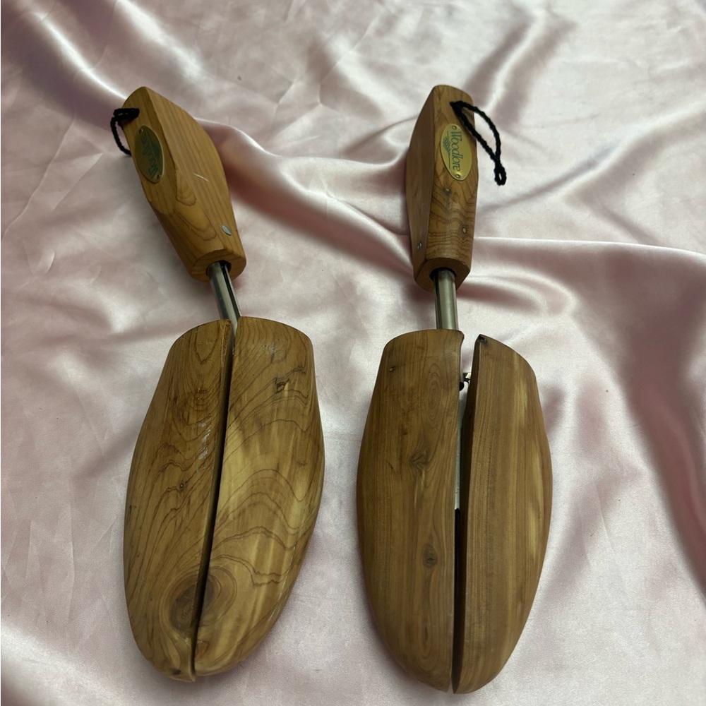Woodlore Cedar Shoe Trees Adjustable Split Toe - image 2